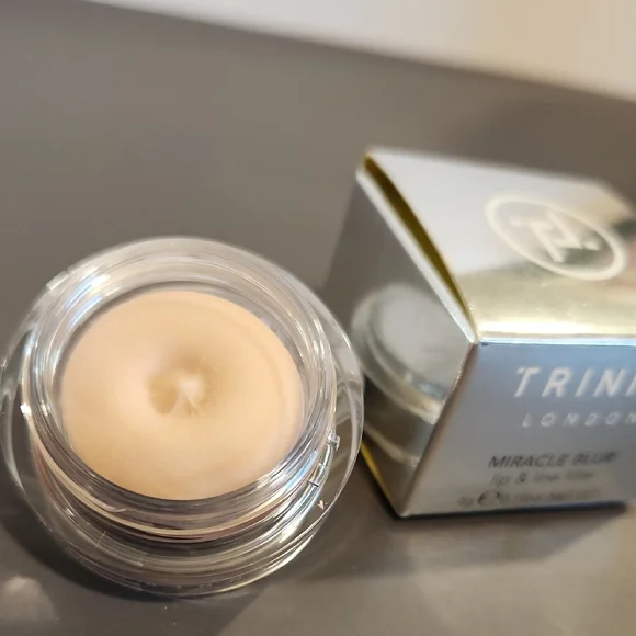 Trinny London Miracle Blur Lip & Line Filler -New - Picture 2 of 4
